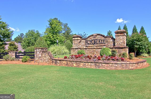 201 Fox Hall Crossing E, Senoia, GA 30276