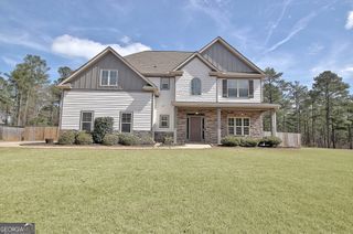 201 Fox Hall Crossing E, Senoia, GA 30276