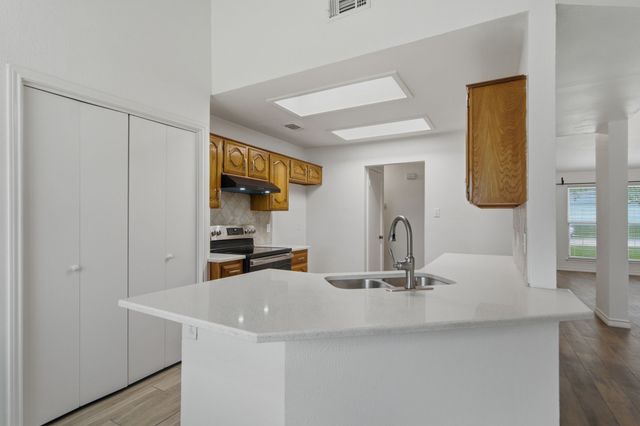 1830 Tiburon Bend, Lewisville, TX 75067