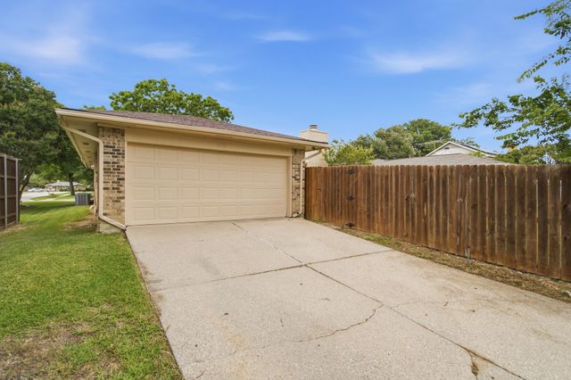 1830 Tiburon Bend, Lewisville, TX 75067