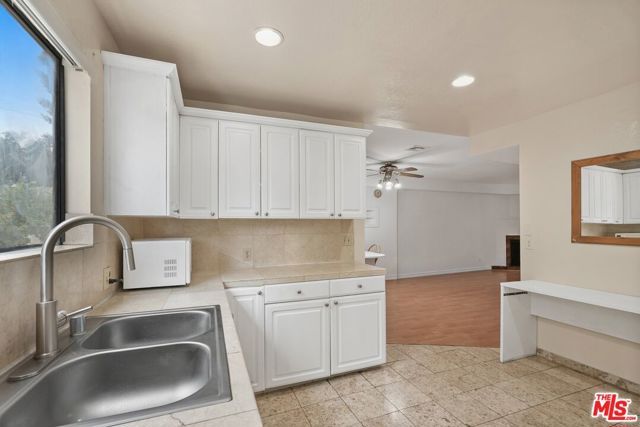 3245 Altura Avenue 8, Glendale, CA 91214
