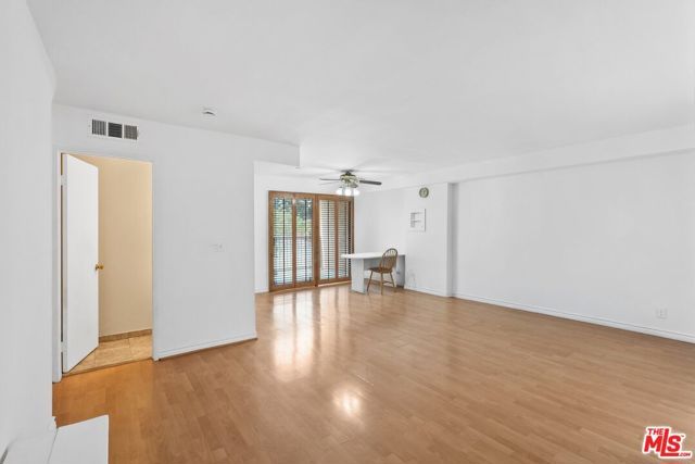 3245 Altura Avenue 8, Glendale, CA 91214