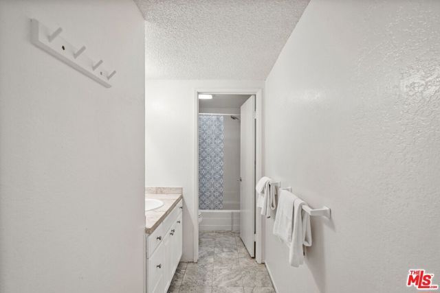 3245 Altura Avenue 8, Glendale, CA 91214