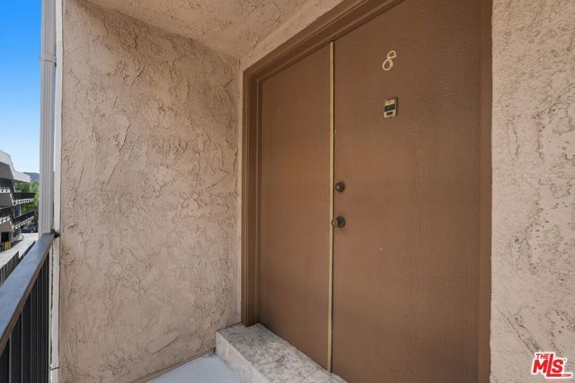 3245 Altura Avenue 8, Glendale, CA 91214