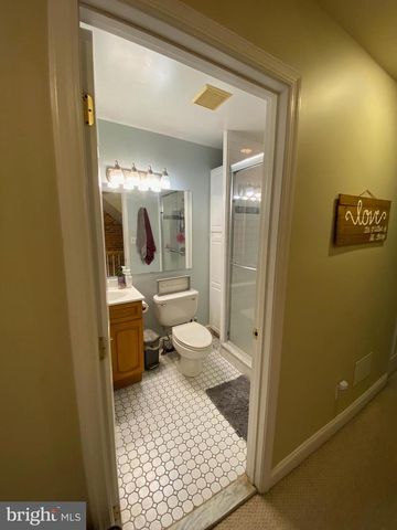 1444 S CHARLES ST, Baltimore, MD 21230