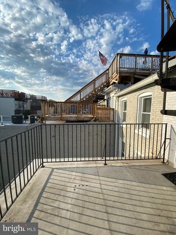 1444 S CHARLES ST, Baltimore, MD 21230