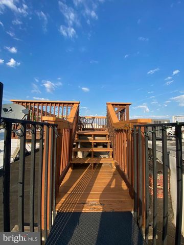 1444 S CHARLES ST, Baltimore, MD 21230