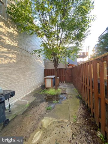 1444 S CHARLES ST, Baltimore, MD 21230