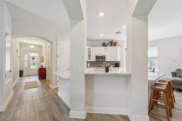 24414 WOODHILL COURT, Sorrento, FL 32776