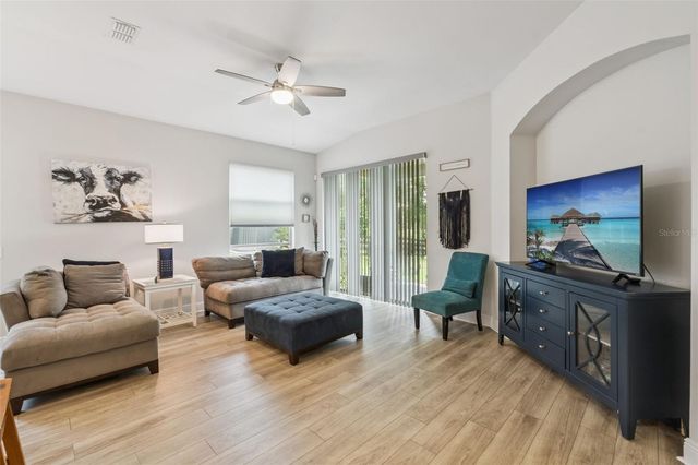 24414 WOODHILL COURT, Sorrento, FL 32776