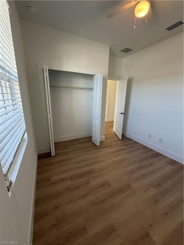 4719 28th ST SW, Lehigh Acres, FL 33973