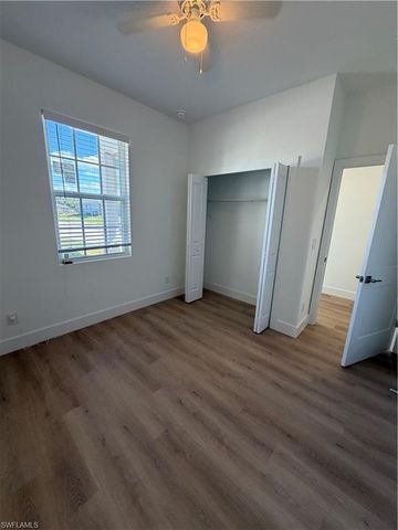 4719 28th ST SW, Lehigh Acres, FL 33973