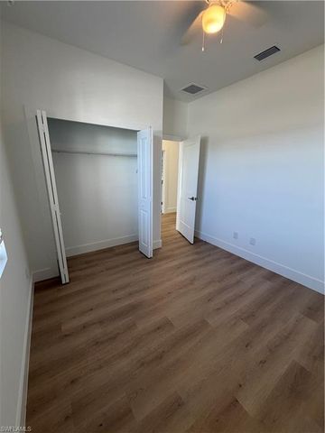 4719 28th ST SW, Lehigh Acres, FL 33973