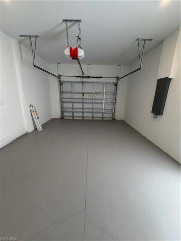 4719 28th ST SW, Lehigh Acres, FL 33973