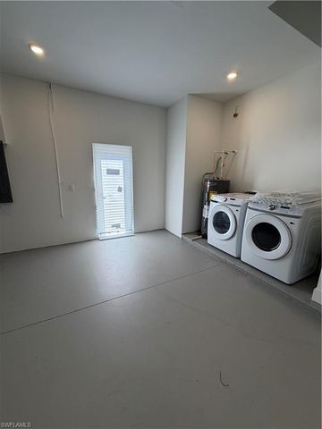 4719 28th ST SW, Lehigh Acres, FL 33973