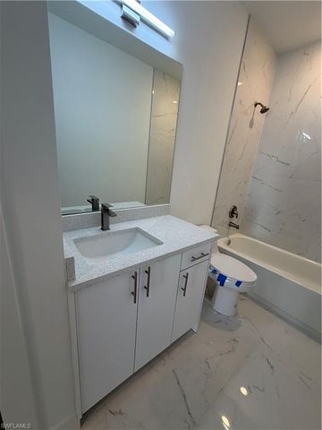 4719 28th ST SW, Lehigh Acres, FL 33973