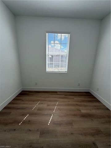 4719 28th ST SW, Lehigh Acres, FL 33973