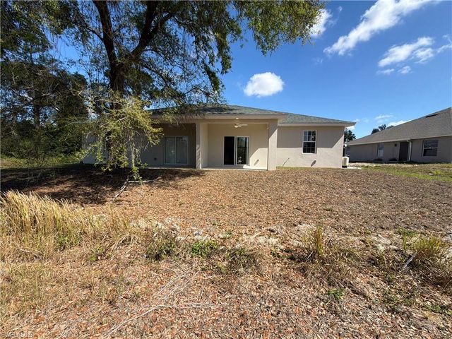 4719 28th ST SW, Lehigh Acres, FL 33973