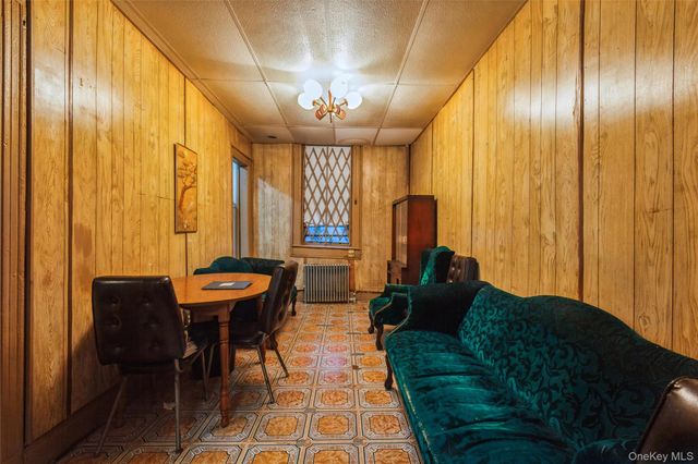 21 Somers Street, Brooklyn, NY 11233