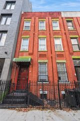 21 Somers Street, Brooklyn, NY 11233