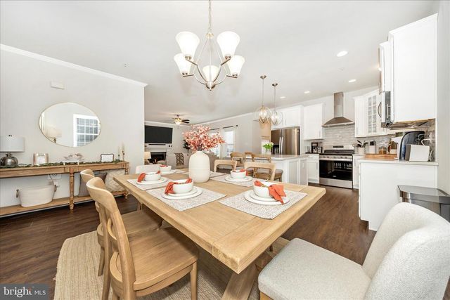 1600 HOBBLE TRL, Frederick, MD 21702