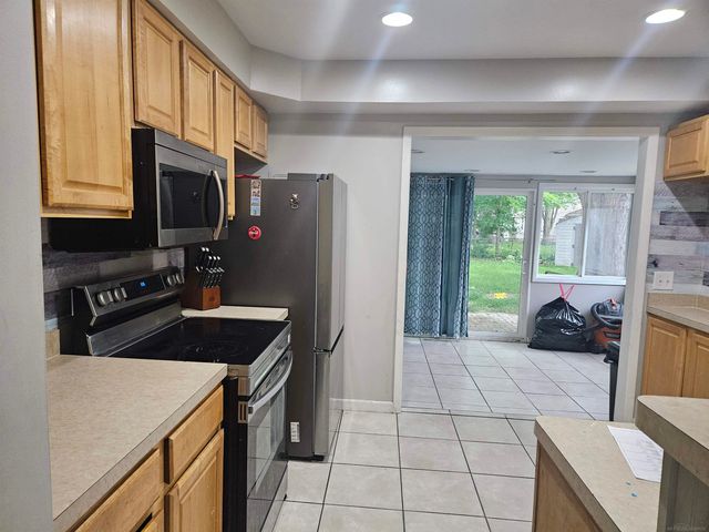 1817 Saint Clair Blvd Street, Algonac, MI 48001
