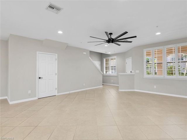 8540 Violeta ST 102, Estero, FL 34135
