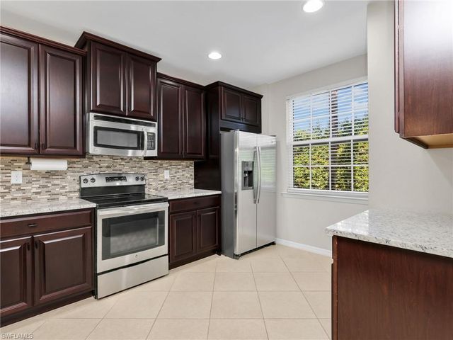 8540 Violeta ST 102, Estero, FL 34135