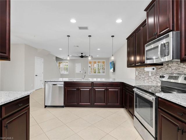 8540 Violeta ST 102, Estero, FL 34135