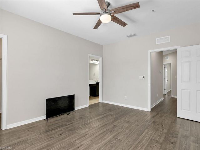 8540 Violeta ST 102, Estero, FL 34135