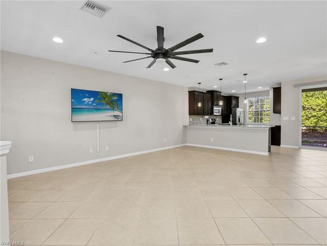 8540 Violeta ST 102, Estero, FL 34135