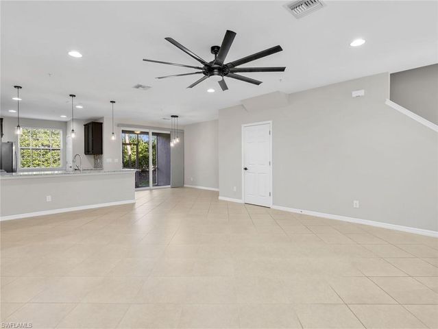 8540 Violeta ST 102, Estero, FL 34135
