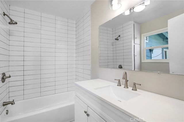 213 W Kimball, Hemet, CA 92543