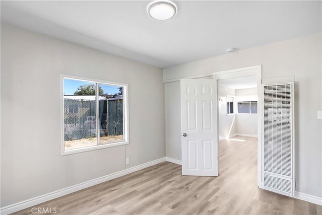 213 W Kimball, Hemet, CA 92543