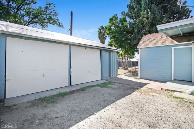 213 W Kimball, Hemet, CA 92543