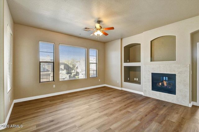 19475 N GRAYHAWK Drive 2081, Scottsdale, AZ 85255