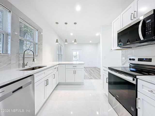 644 WILLOW BRANCH Avenue, Jacksonville, FL 32205