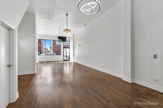 2710 W Chicago Avenue GRND, Chicago, IL 60638
