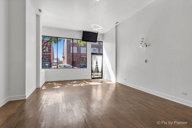 2710 W Chicago Avenue GRND, Chicago, IL 60638