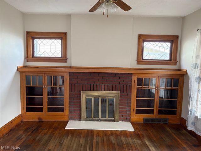 365 S Prospect Street, Medina, OH 44256