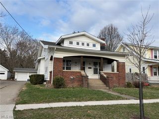 365 S Prospect Street, Medina, OH 44256