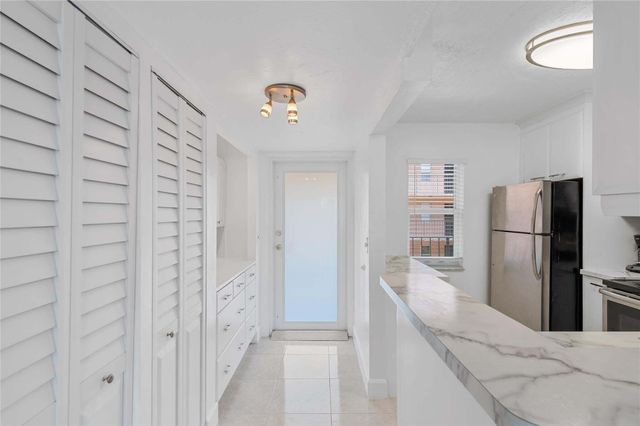 2841 Somerset Drive 311, Lauderdale Lakes, FL 33311