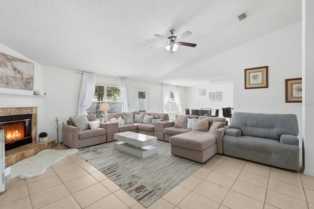 6 REYBURY LANE, Palm Coast, FL 32164