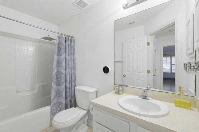 6 REYBURY LANE, Palm Coast, FL 32164