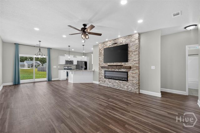240 Timberlake Drive, Guyton, GA 31312