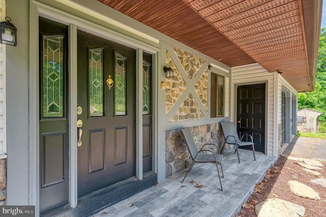 6 OLD GARRETT CT, White Hall, MD 21161