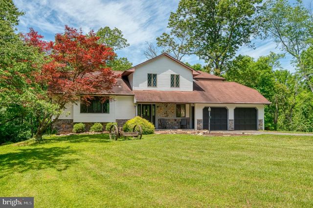 6 OLD GARRETT CT, White Hall, MD 21161