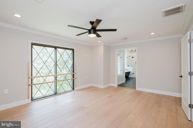 6 OLD GARRETT CT, White Hall, MD 21161