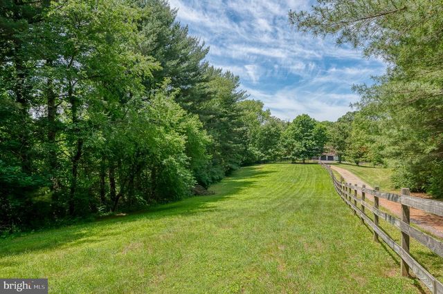 6 OLD GARRETT CT, White Hall, MD 21161