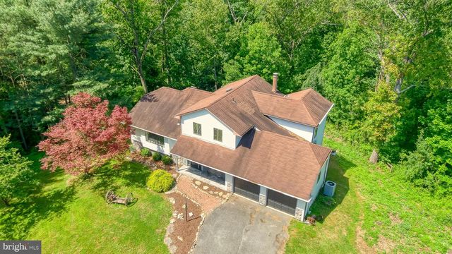 6 OLD GARRETT CT, White Hall, MD 21161
